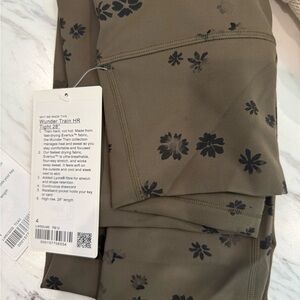 Lululemon Athletica Olive Floral Leggings